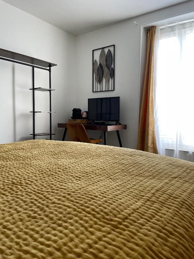 La Maison Du Puits Cesseras エクステリア 写真