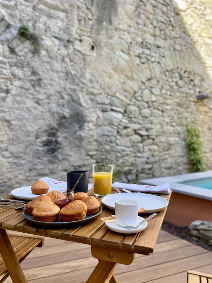 La Maison Du Puits Cesseras エクステリア 写真
