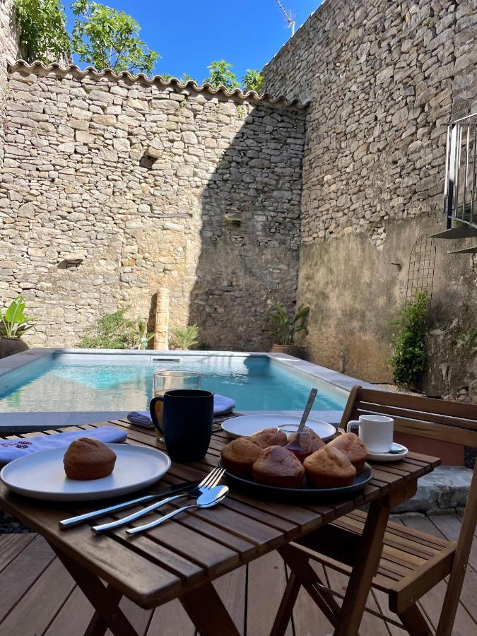 La Maison Du Puits Cesseras エクステリア 写真